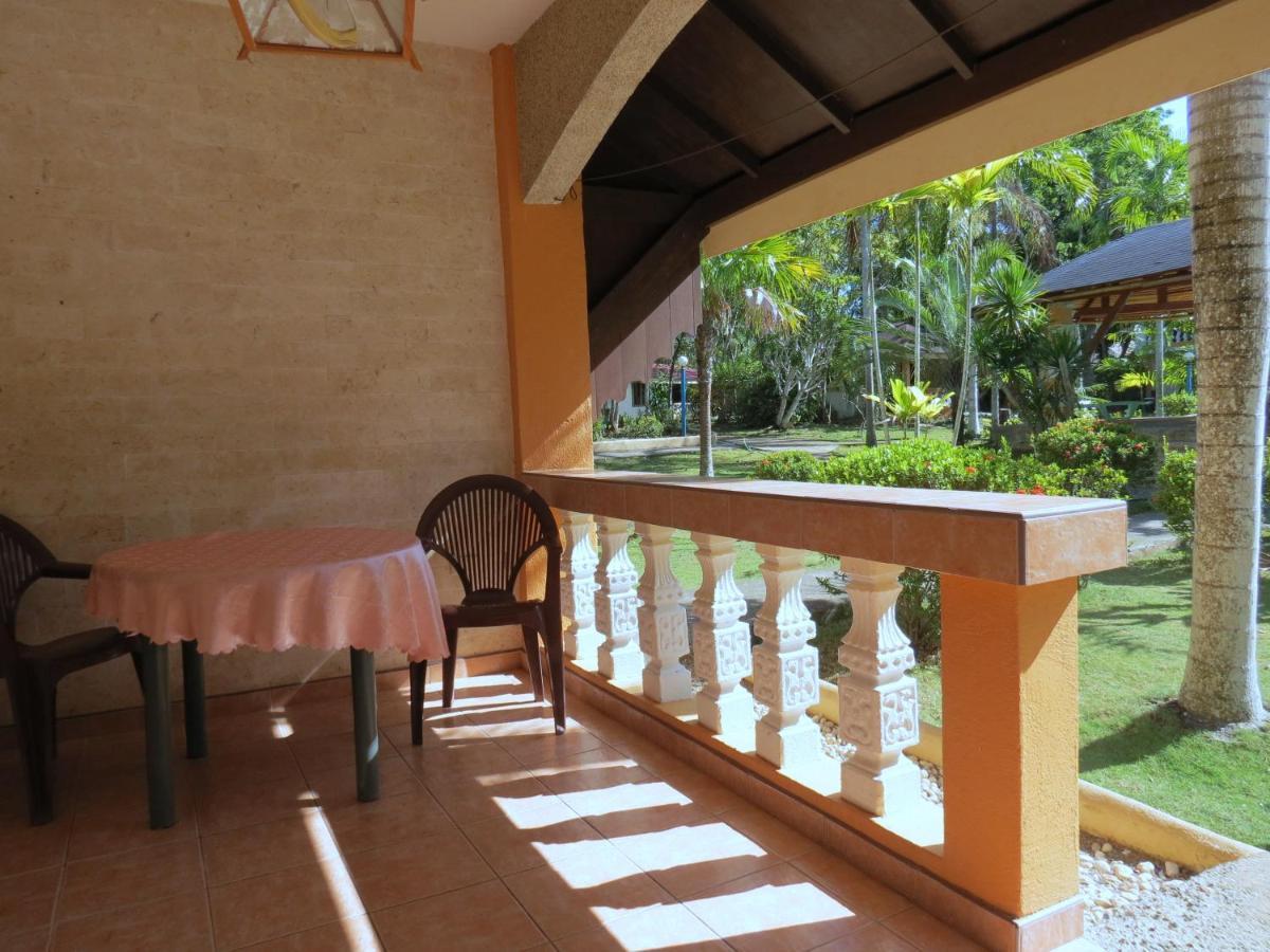 Alonaland Resort Панглао Экстерьер фото